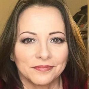 Meet your Posher, Brenda